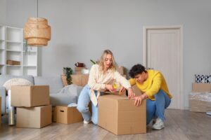 Mudarse marca el inicio de un emocionante capítulo en la vida, pero también es un momento en que tus finanzas se ponen a prueba